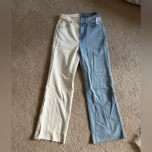 7 For All Mankind two-tone jeans. Size 25 (new with tags)